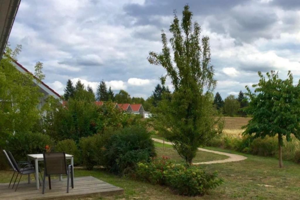 W7 - Sehr Schoenes Ferienhaus Mit Toller Lage Und Super Aussicht In Roebel An Der Mueritz Villa Bagian luar foto